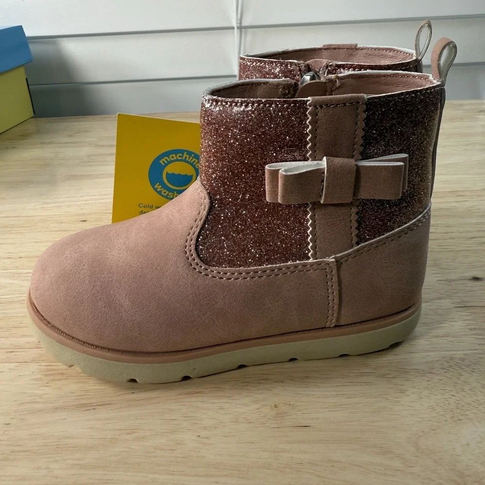 Munchkin by Stride Rite Little Girl's Size 9M Avalon Pink Glitter Side-Zip Boots